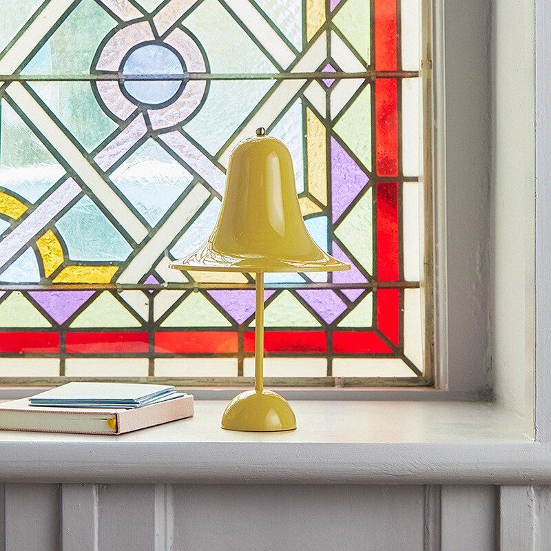 Luminária de mesa portátil Pantella Cone - 08 Cores