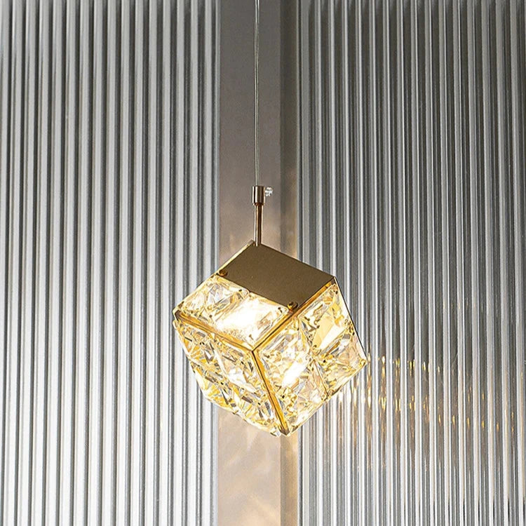 Pendentes Crystal Cubo - moderno e sofisticado