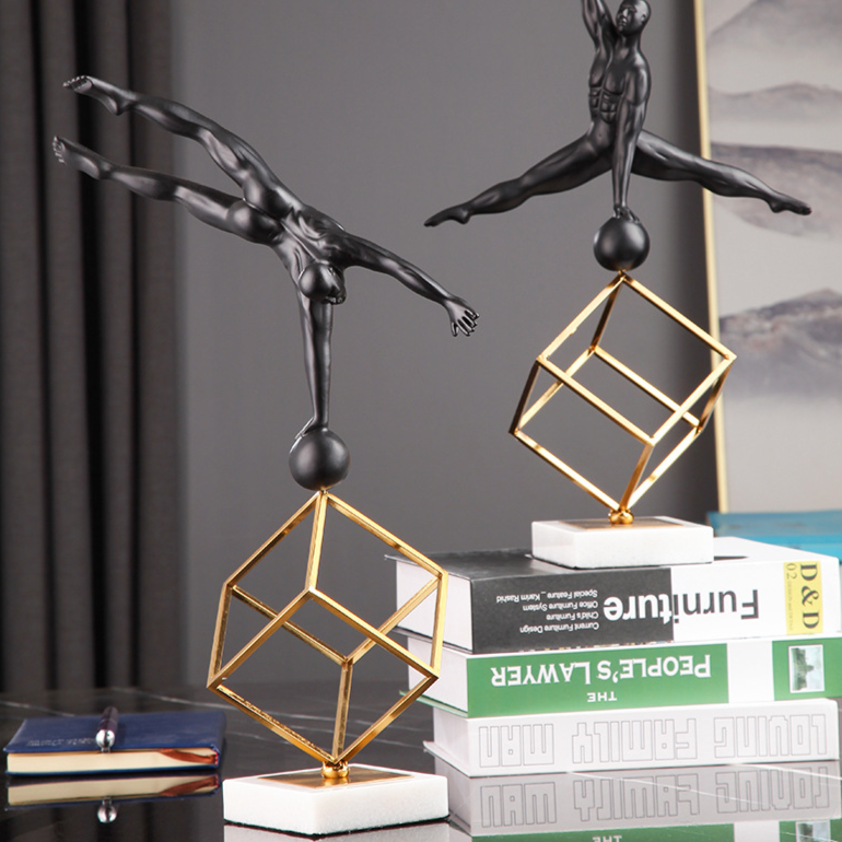 Linha de ornamentos decorativos O Pensador