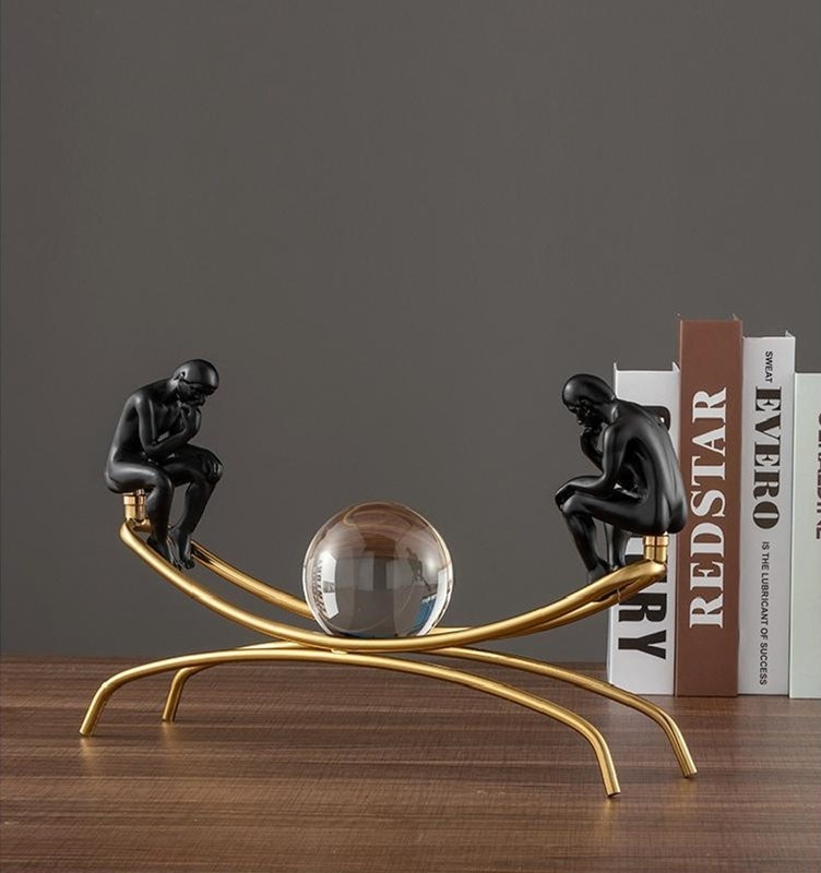 Linha de ornamentos decorativos O Pensador