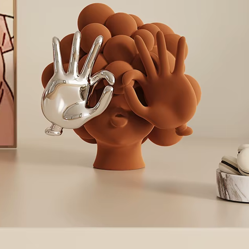 Escultura The Girl - design contemporâneo