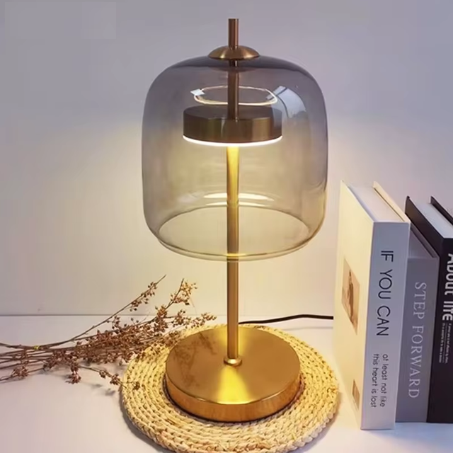 Luminária de mesa Philly - 03 Opções de vidro