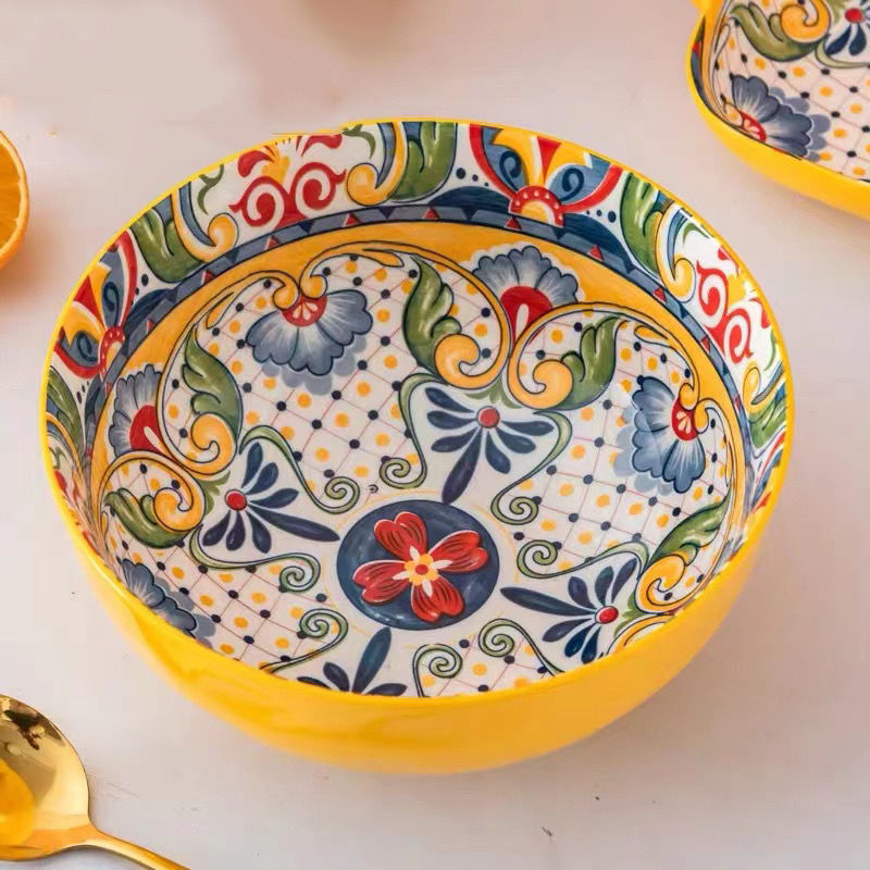 Linha italiana pintada a mão