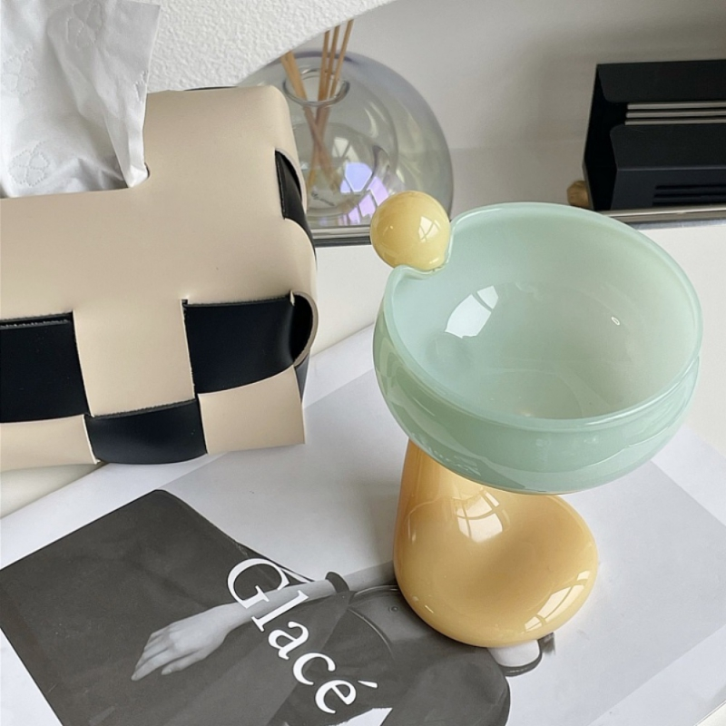 Taças Unique Design - detalhe bola em vidro