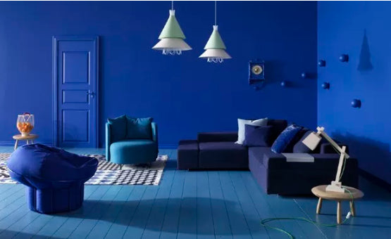 CÉU AZUL DA MEIA NOITE - PANTONE REVELA A COR DE 2020