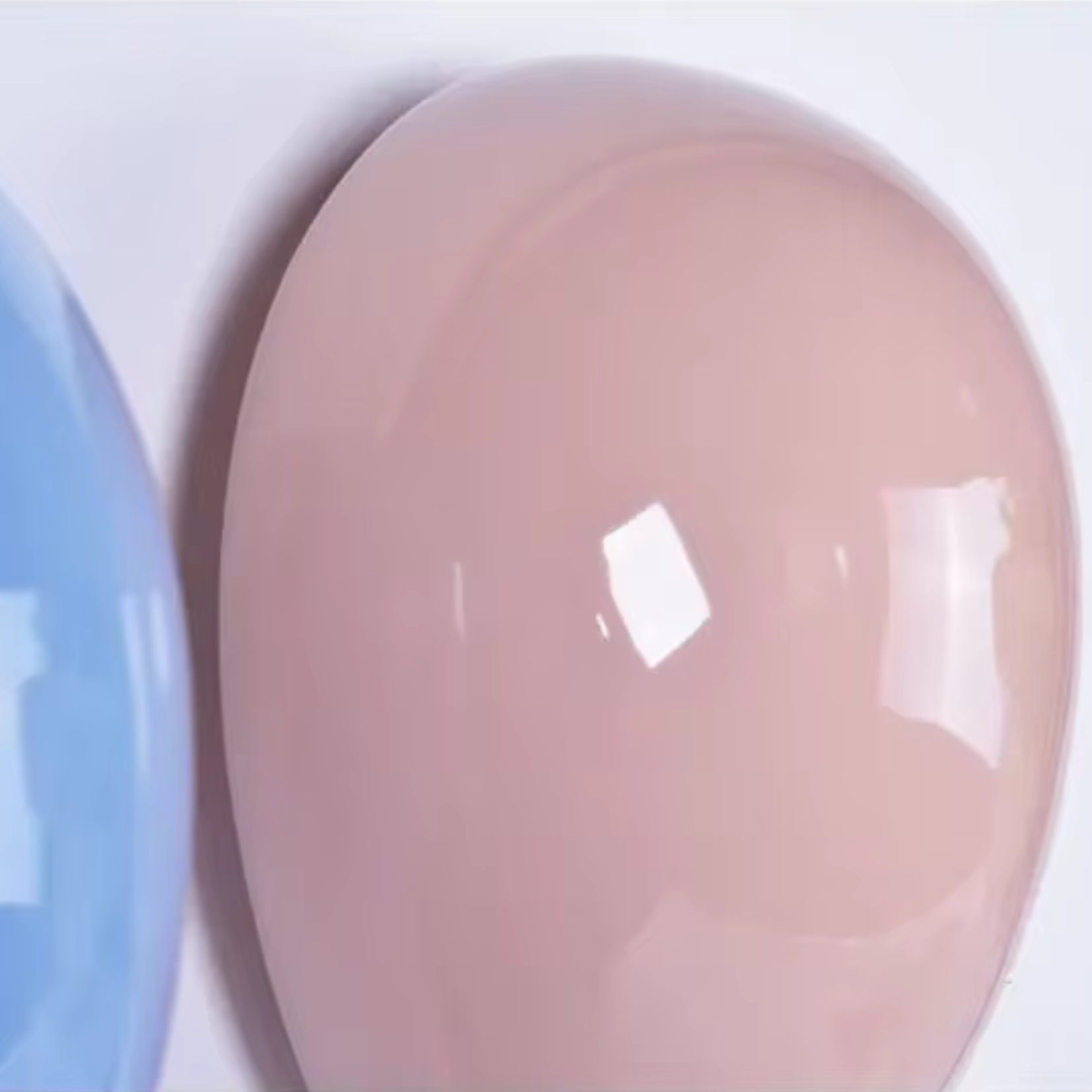 Esculturas de parede Balloon - em cerâmica esmaltada