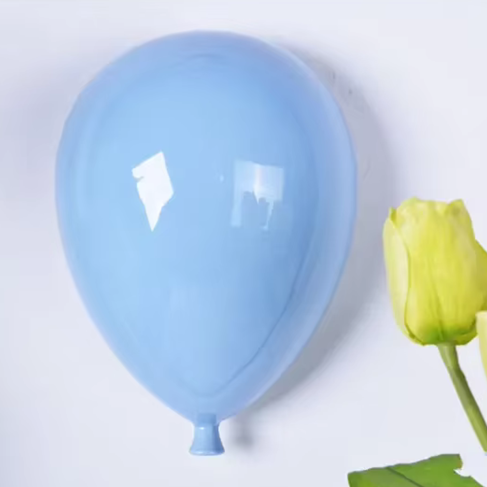 Esculturas de parede Balloon - em cerâmica esmaltada