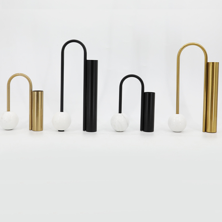 Vasos Dalton - Em Metal & Mármore