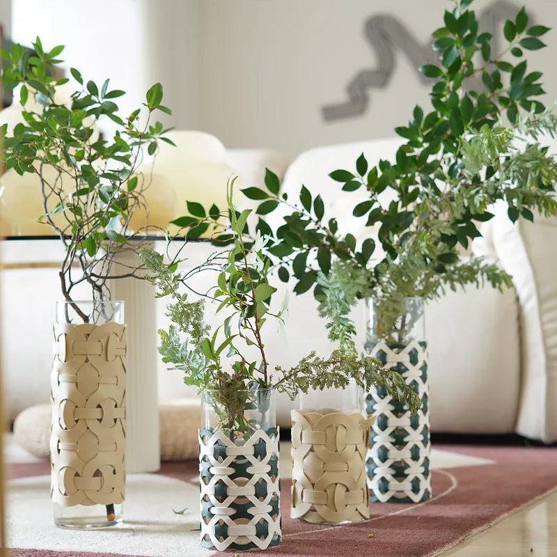 Vasos em vidro com revestimento em couro - 02 Tamanhos