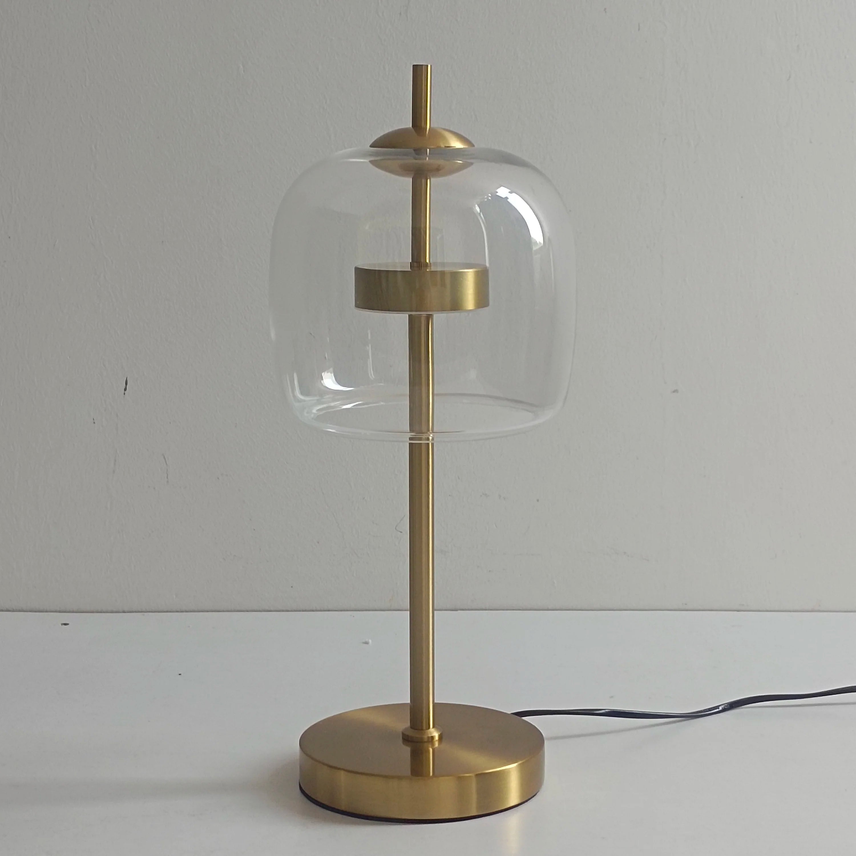 Luminária de mesa Philly - 03 Opções de vidro