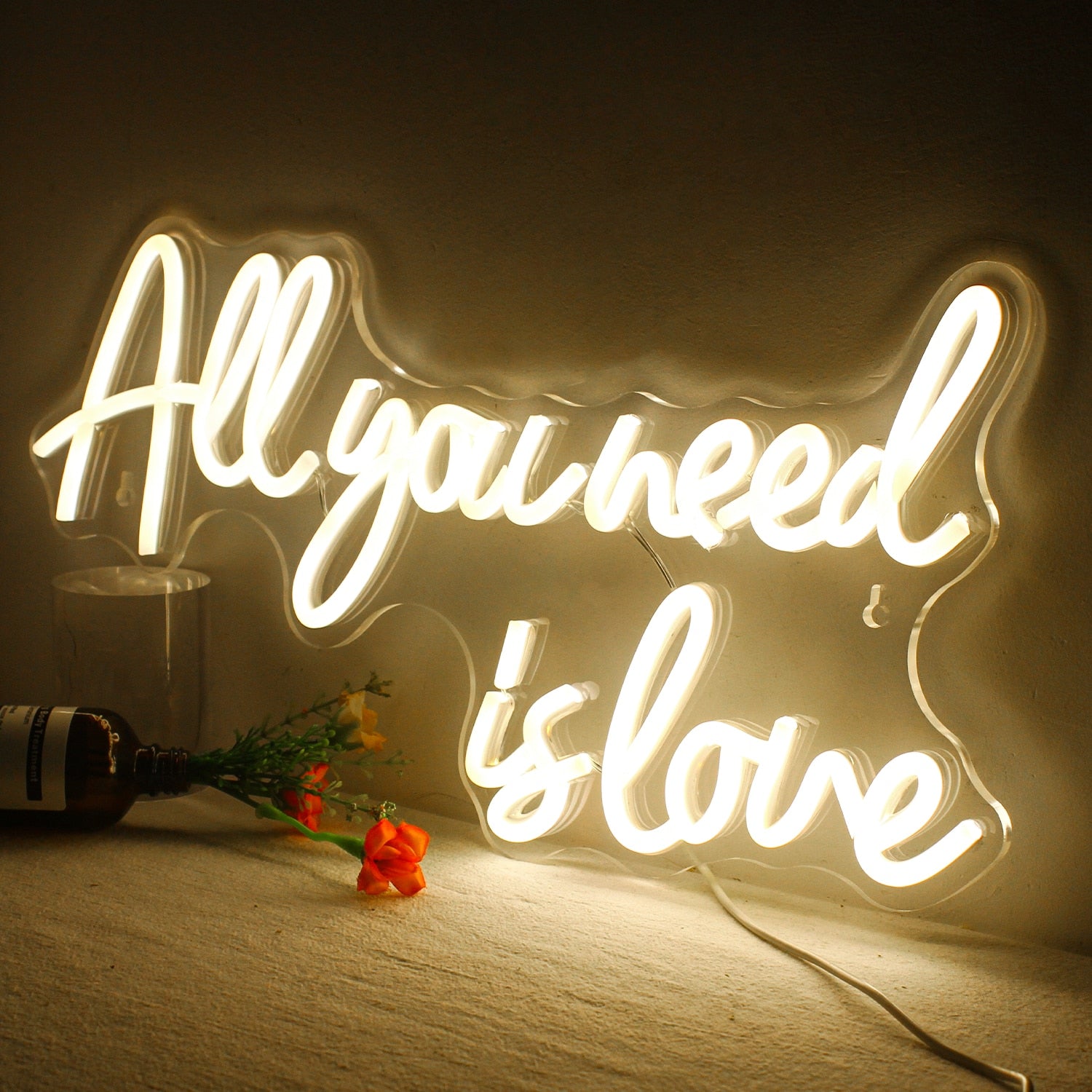 Neon All you need is love - 47cmx29cm