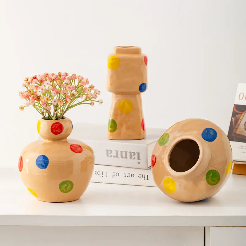 Vasos Twister - em cerâmica e porcelana