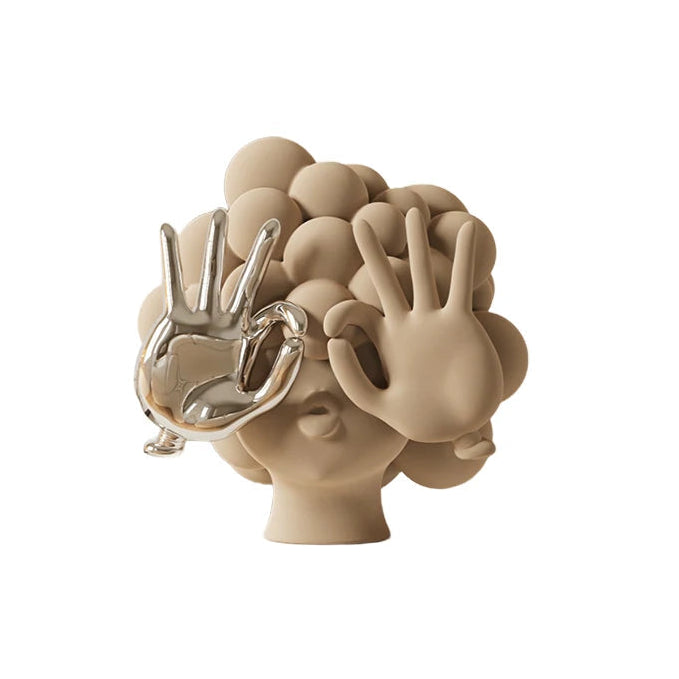 Escultura The Girl - design contemporâneo