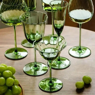 Linha de taças Oliva - design vintage