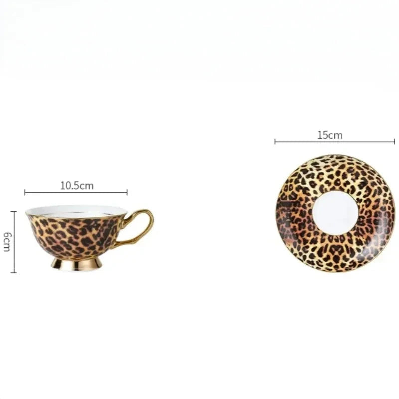 Conjunto de xícaras Lepard - em porcelana