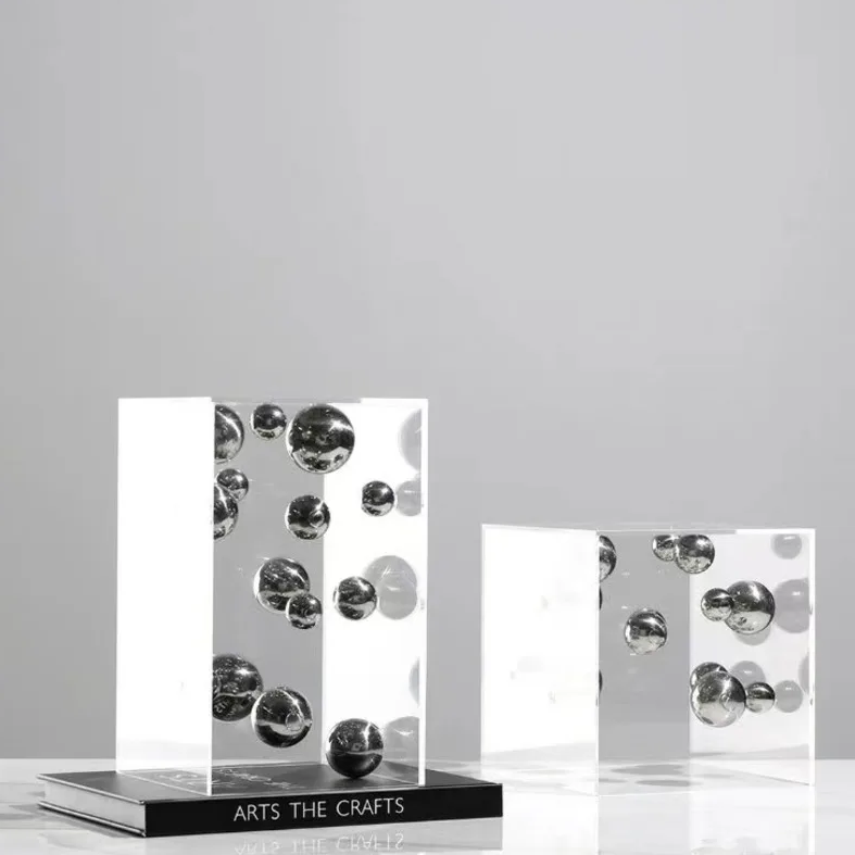 Caixa em acrílico com bolas em metal - Art Deco