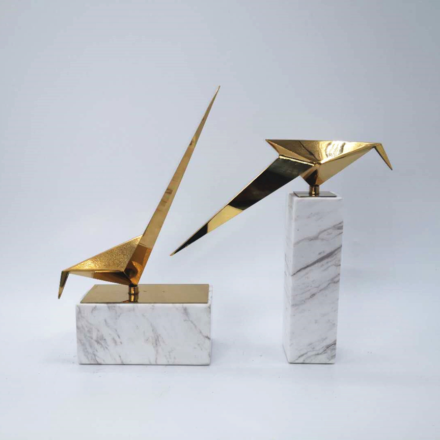 Esculturas em metal Bird - *base em mármore