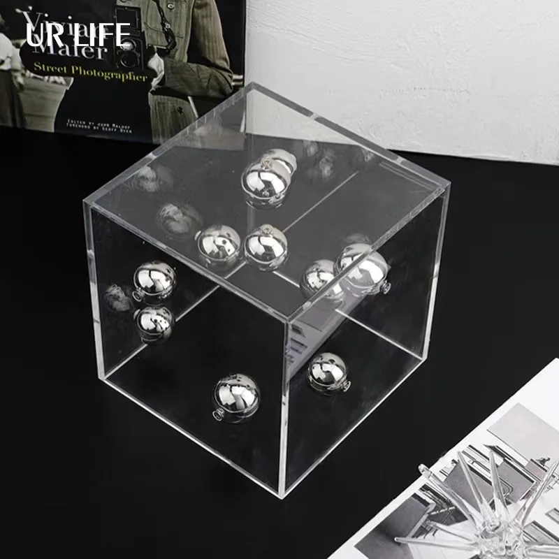 Caixa em acrílico com bolas em metal - Art Deco