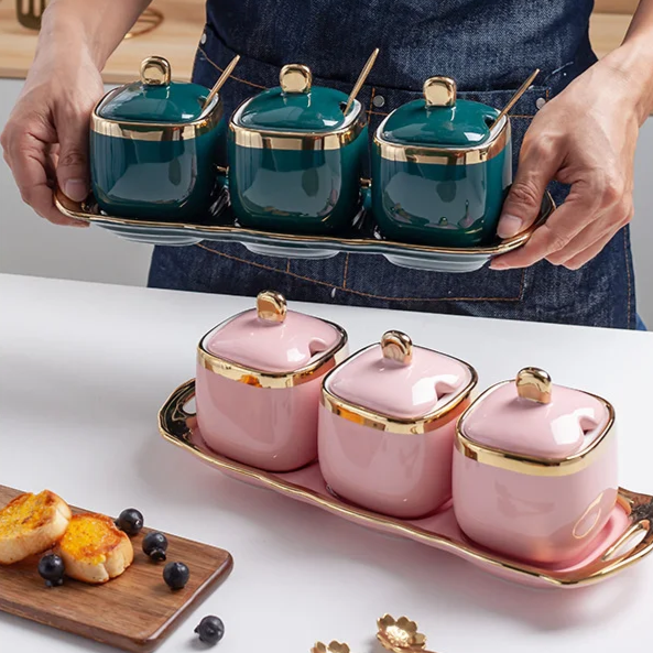 Kit 4pcs Porta Condimentos Deluxe - em porcelana - Black Friday