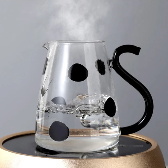 Conjunto Jarra & Copo cow - vidro resistente a altas temperaturas