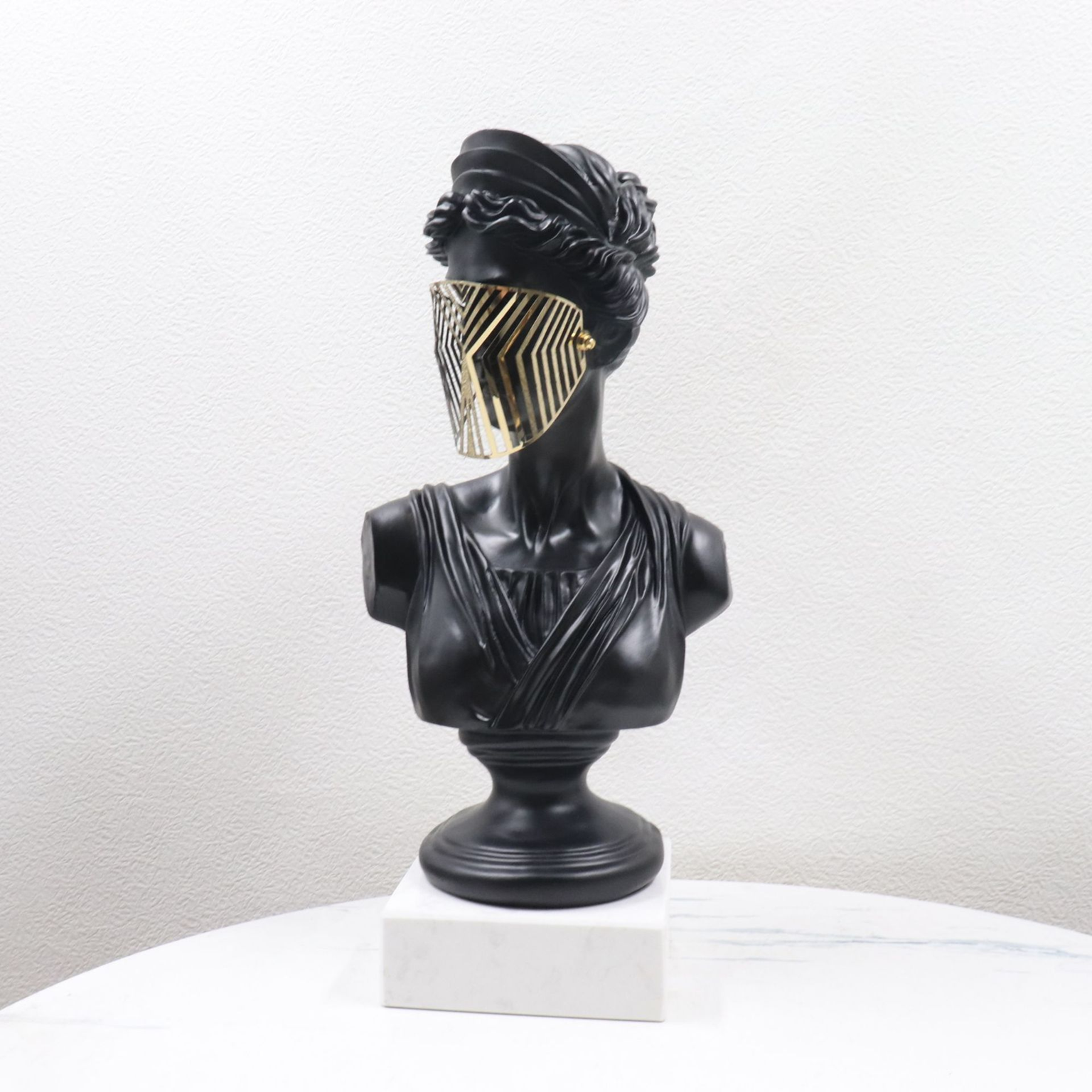 Escultura Contemporânea Goddess - 40cm