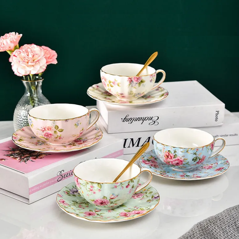 Jogo 07pcs Estilo Inglês - em porcelana