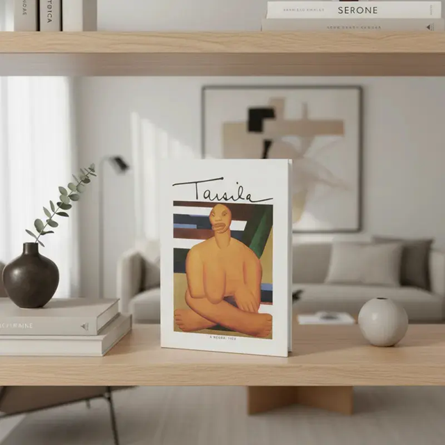 Livro caixa em mdf e canvas Tarsila - A Negra