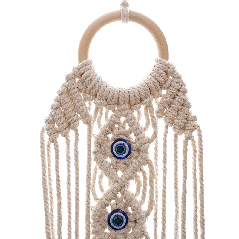 Macrame decorativo com aplicações olho grego - 70cm