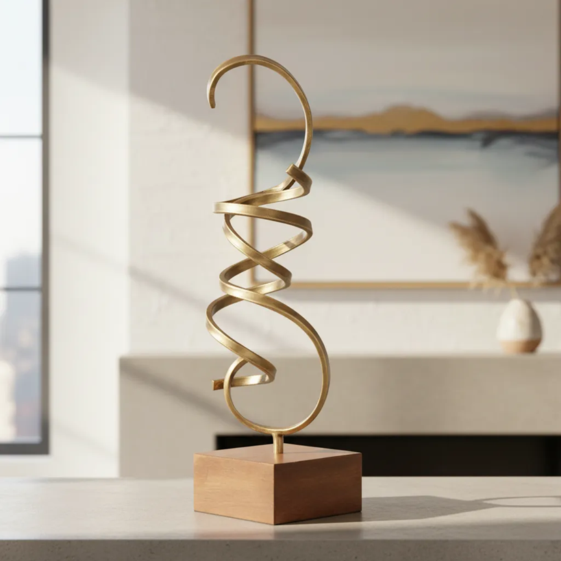 Escultura  em metal e madeira - 45cmx12cm