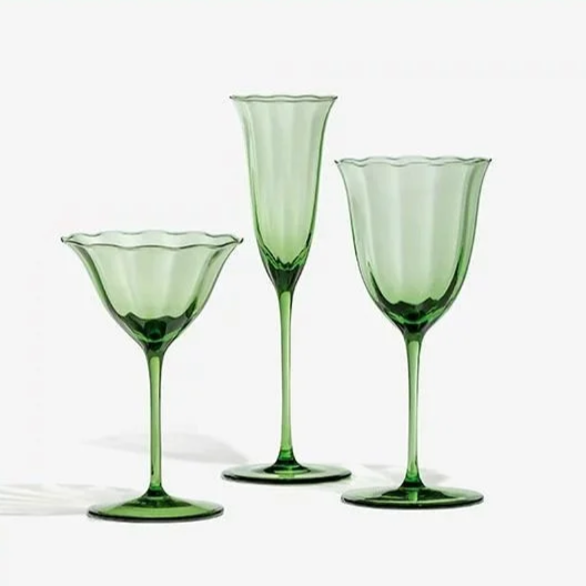 Linha de taças Oliva - design vintage