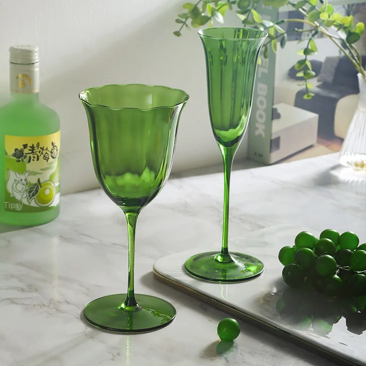 Linha de taças Oliva - design vintage