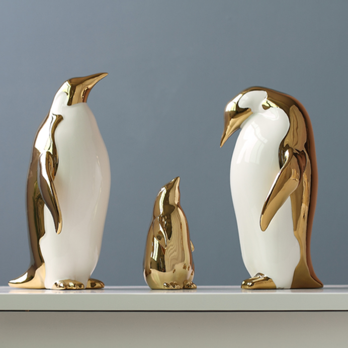 Escultura decorativa Penguim - em cerâmica