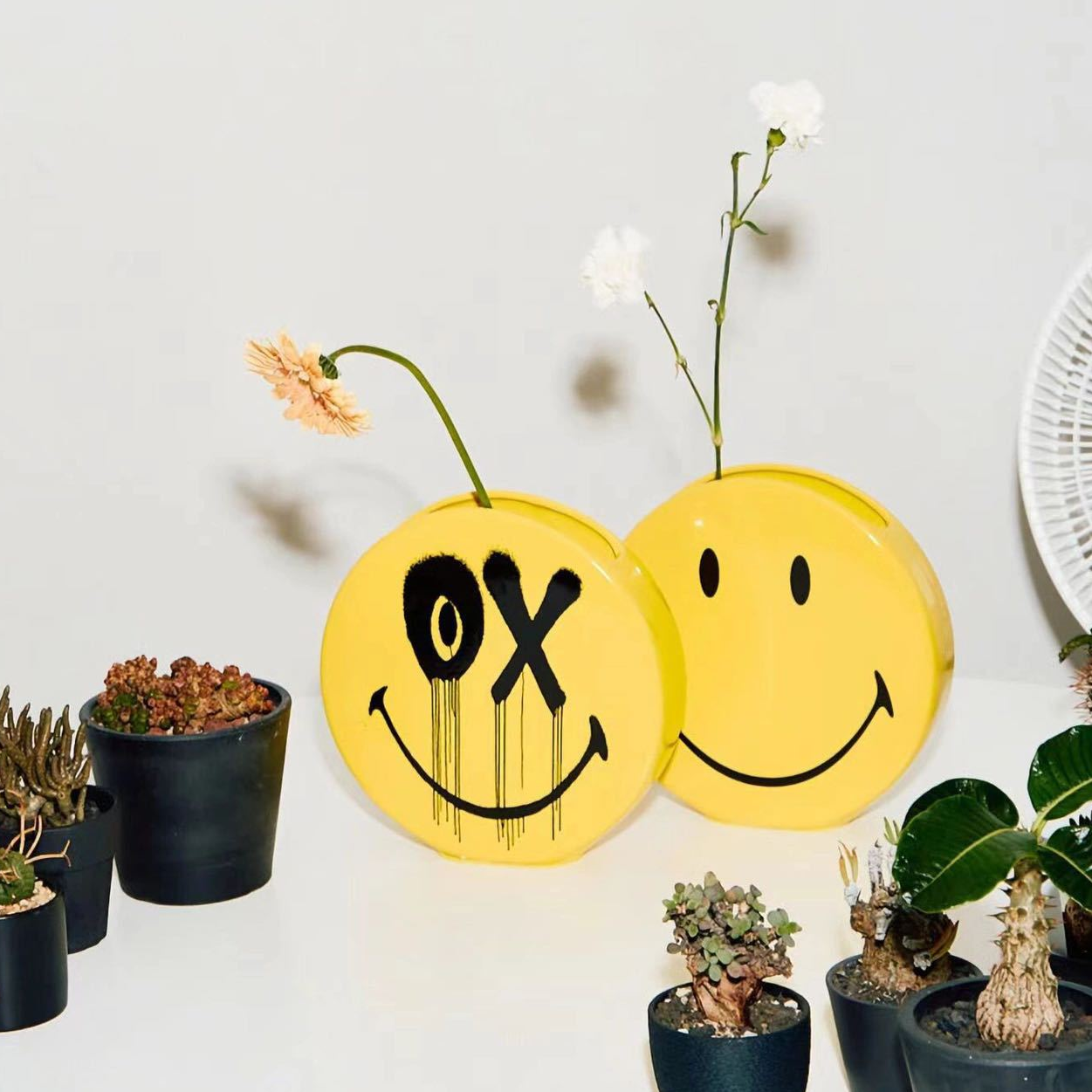 Vasos em cerâmica Smiley - Pop Art