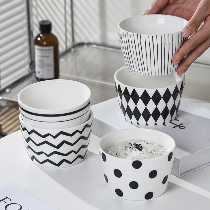 Jogo 5pcs Bowls em porcelana - linha Black and White