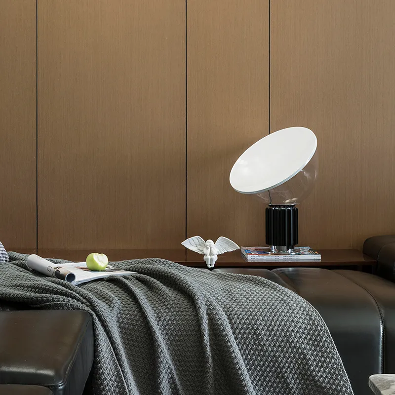 Luminária de Mesa Satélite - design italiano moderno