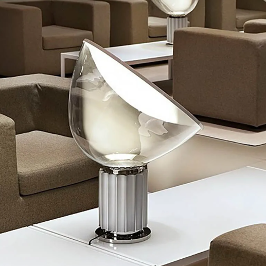 Luminária de Mesa Satélite - design italiano moderno