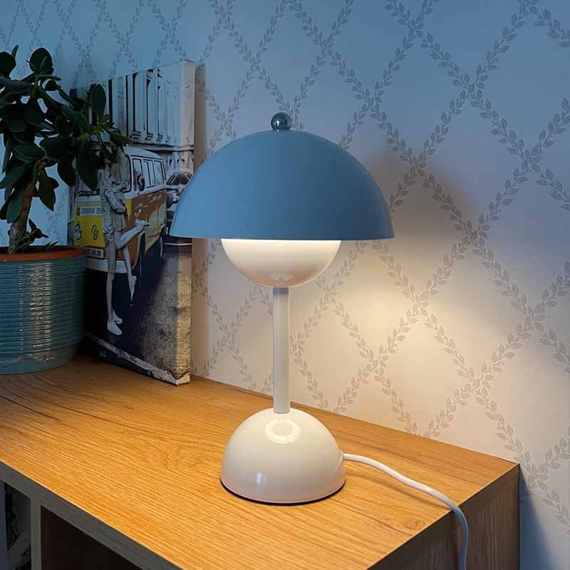 Luminária de mesa Panthella - design moderno
