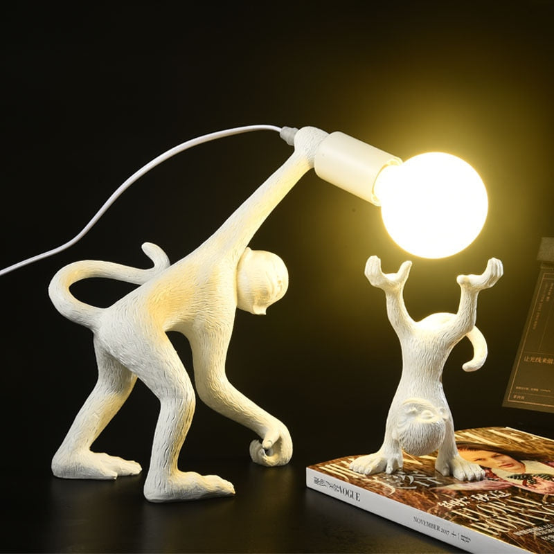Luminária criativa 2pcs Monkey - design contemporâneo