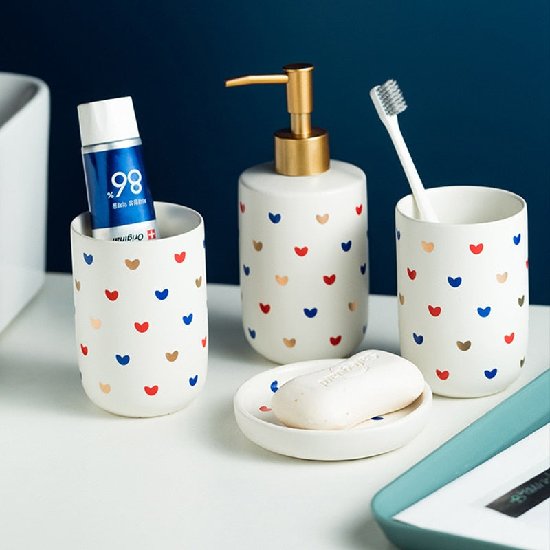 Acessórios para banheiro Hearts - em cerâmica
