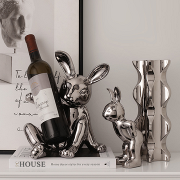 Porta Vinho & Porta Taça Bunny - em cerâmica cromada