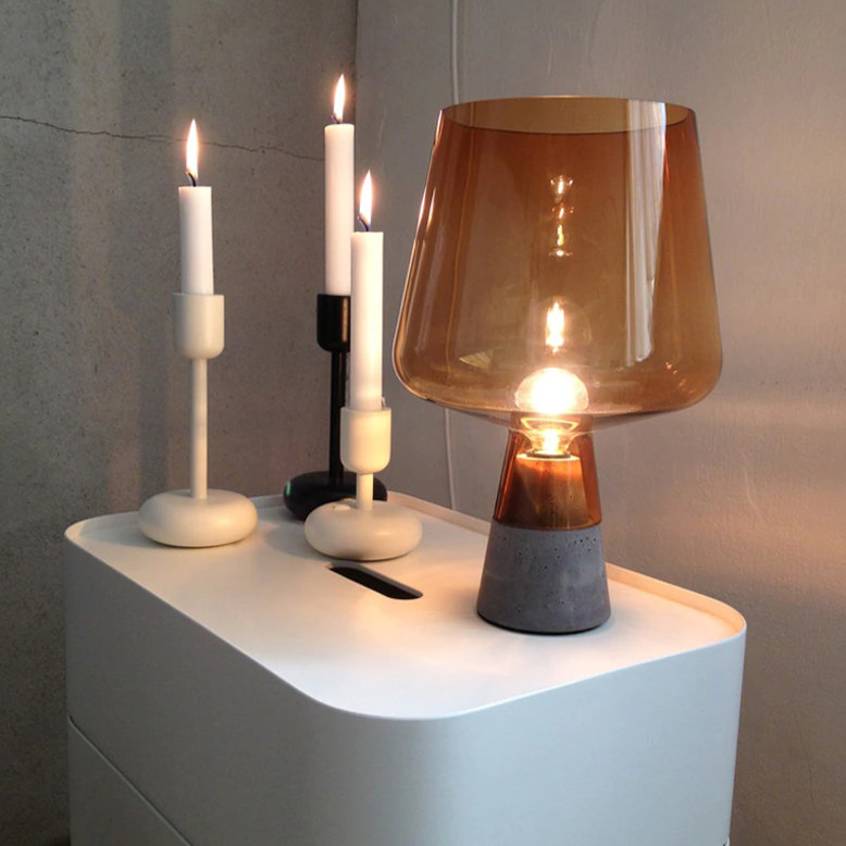 Abajur Manhattan - Concreto & Vidro