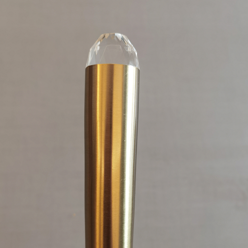 Pendentes com ponteira em Crystal - moderno e sofisticado