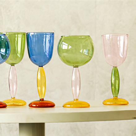 Decanter & Taças Moscato - design moderno