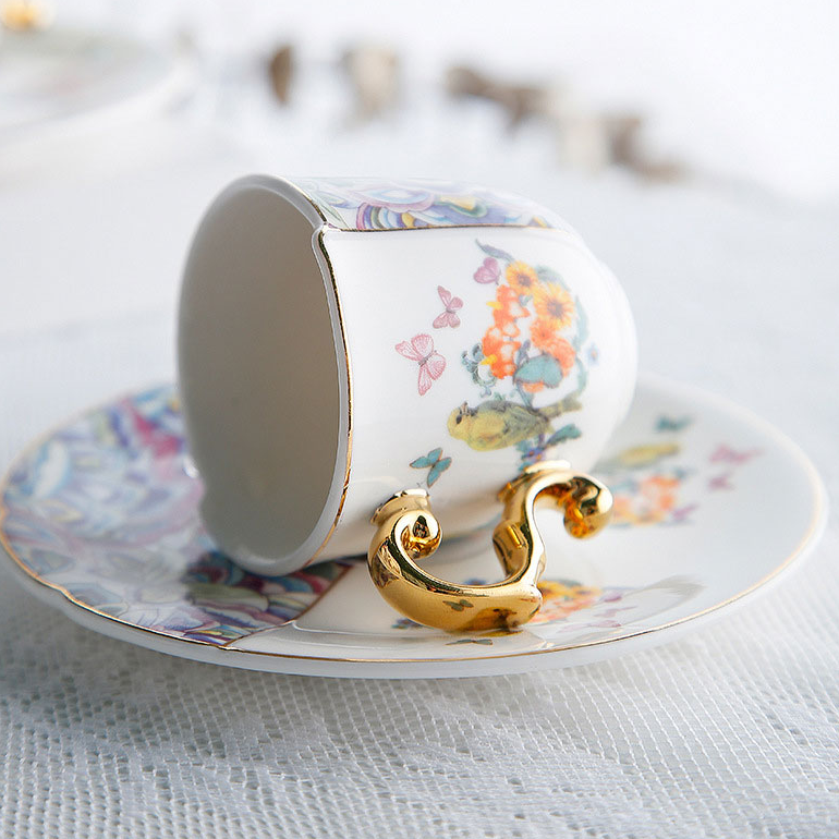 Xícara + Pires cafezinho Luxo Verona - em porcelana