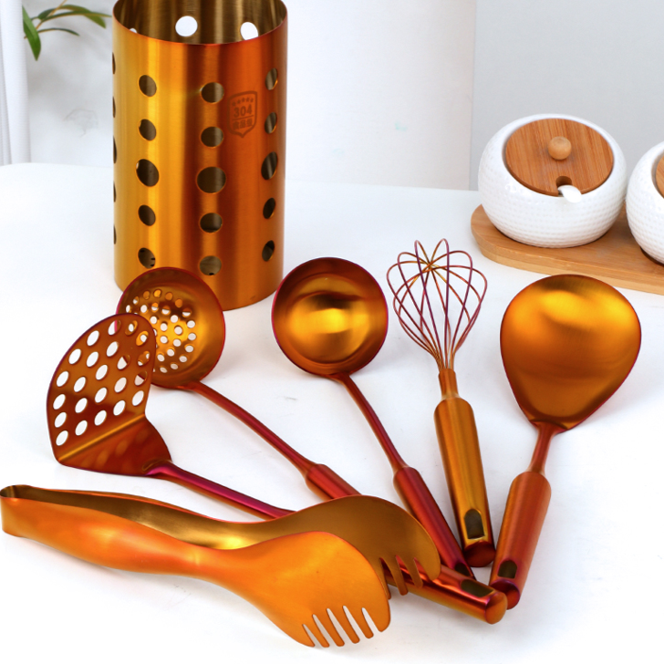 Kit 7pcs Utensílios Gold - Em inox escovado