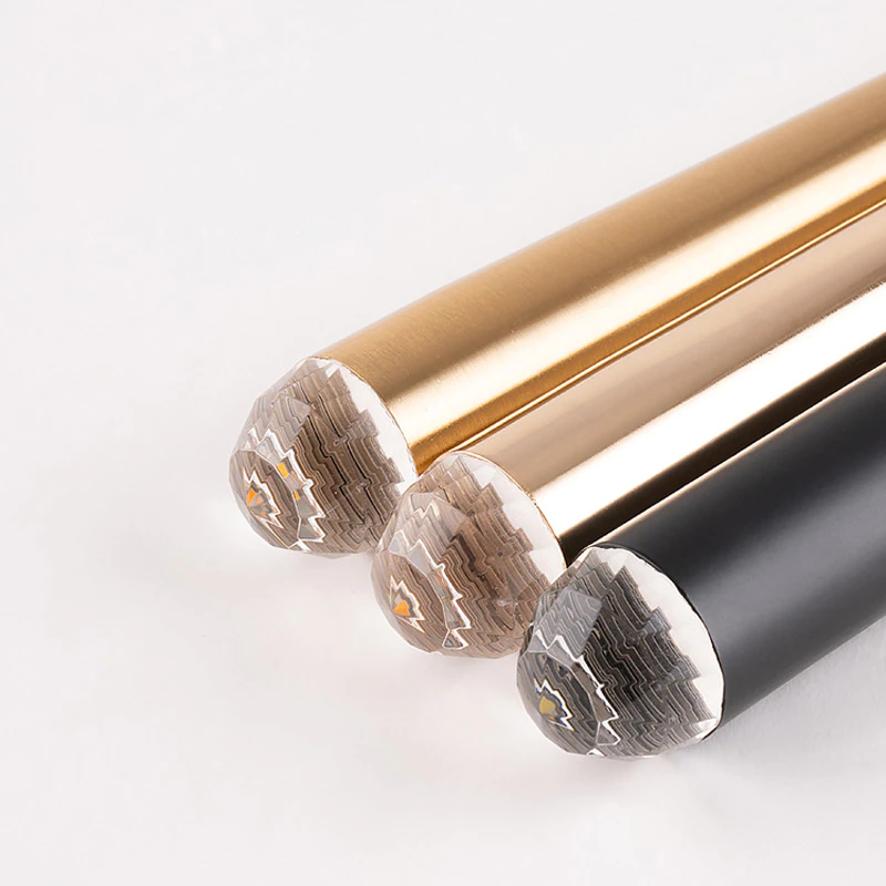 Pendentes com ponteira em Crystal - moderno e sofisticado