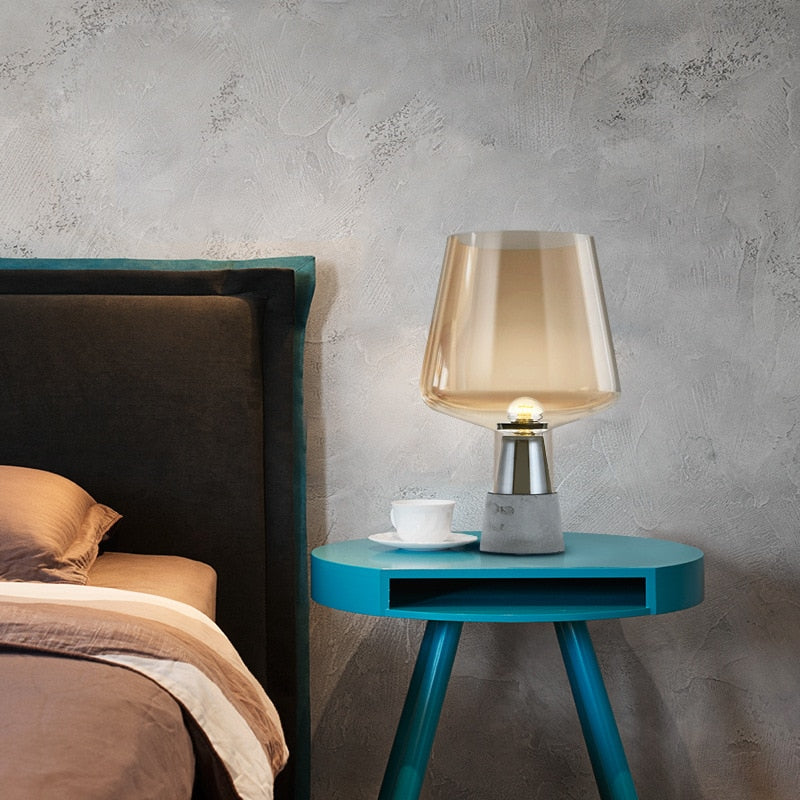 Abajur Manhattan - Concreto & Vidro