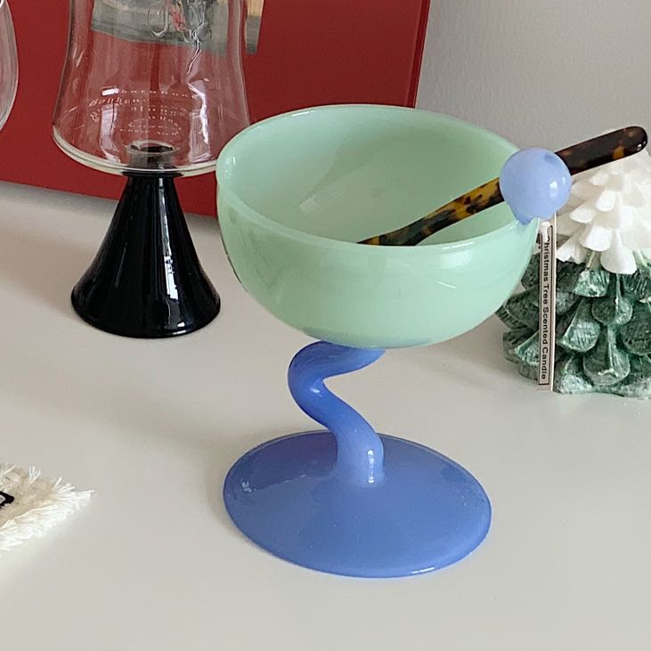 Taças Unique Design - detalhe bola em vidro