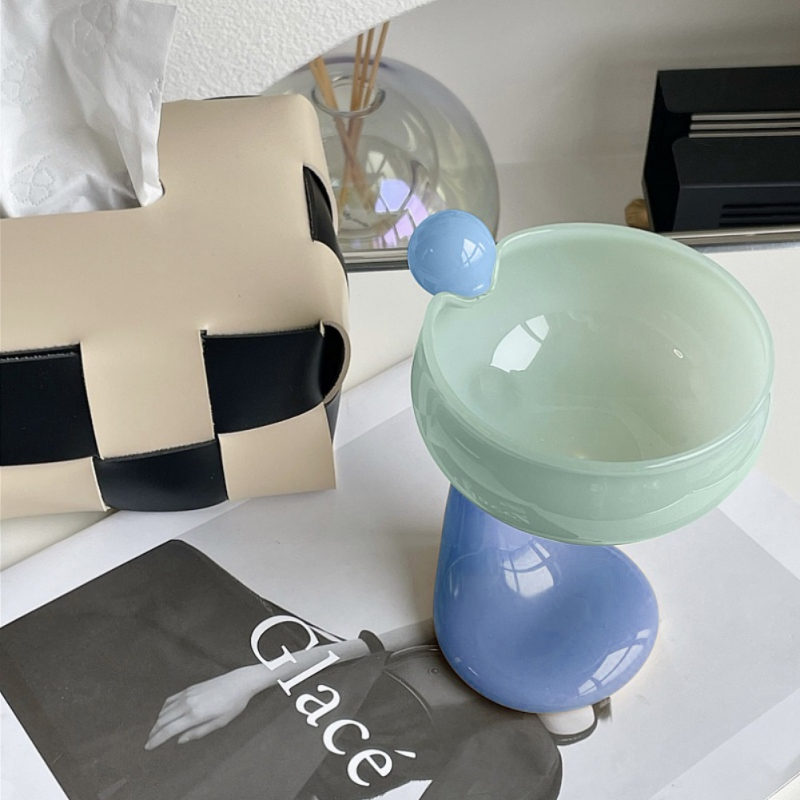 Taças Unique Design - detalhe bola em vidro
