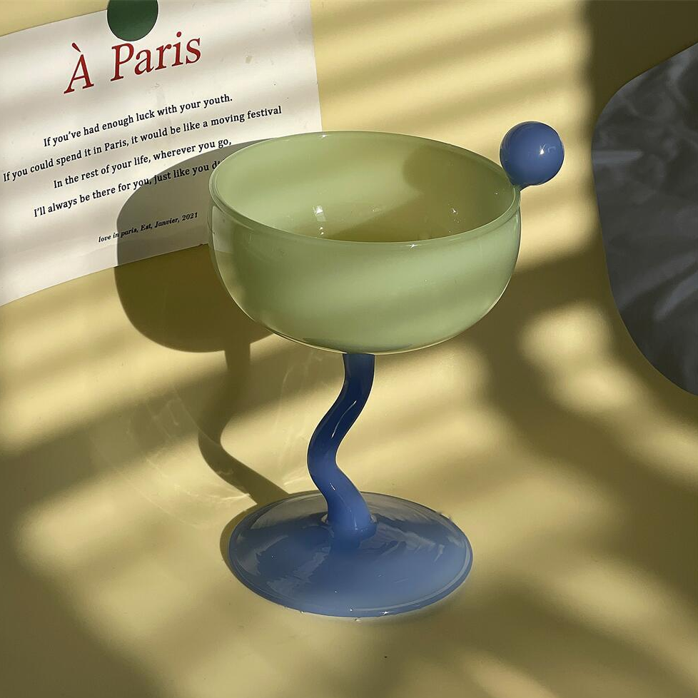 Taças Unique Design - detalhe bola em vidro